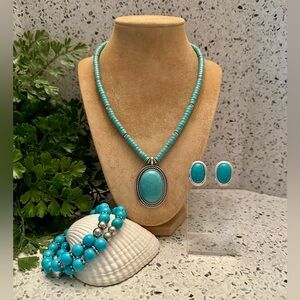 CHAPS Howlite pendant and disc bead necklace set